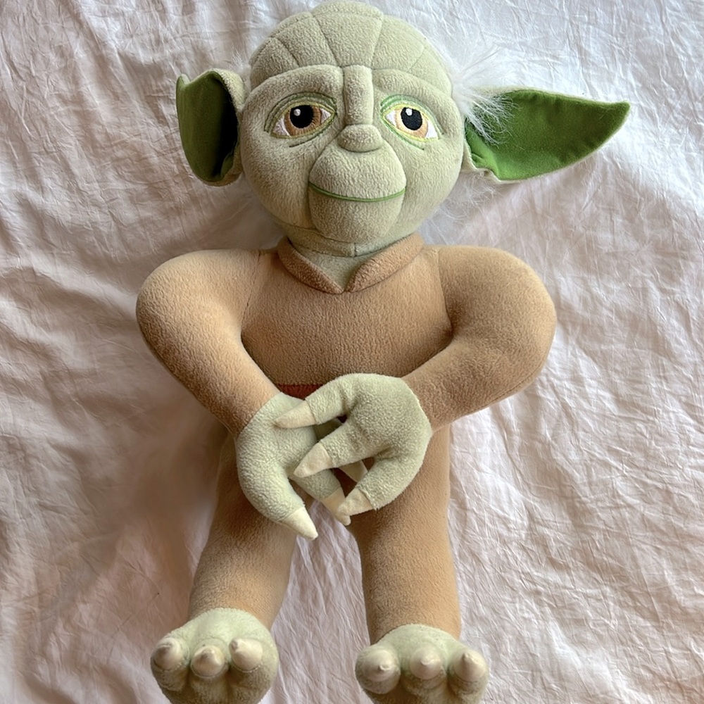 STAR WARS Yoda stuffed figure, no clothing, just Yoda.